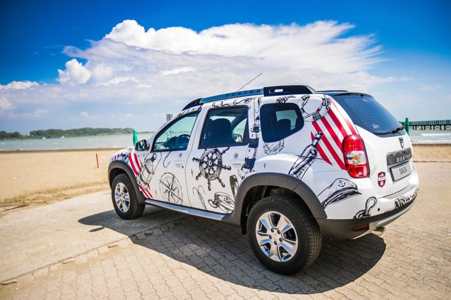  Dacia Duster Strongman 2017 года  (фото 27 из 30)